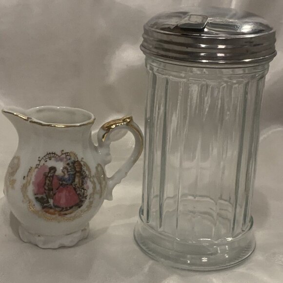Royal Vienna. Japan. Creamer or Individual Syrup Pitcher. Courtship 1146. B2 - Picture 2 of 6